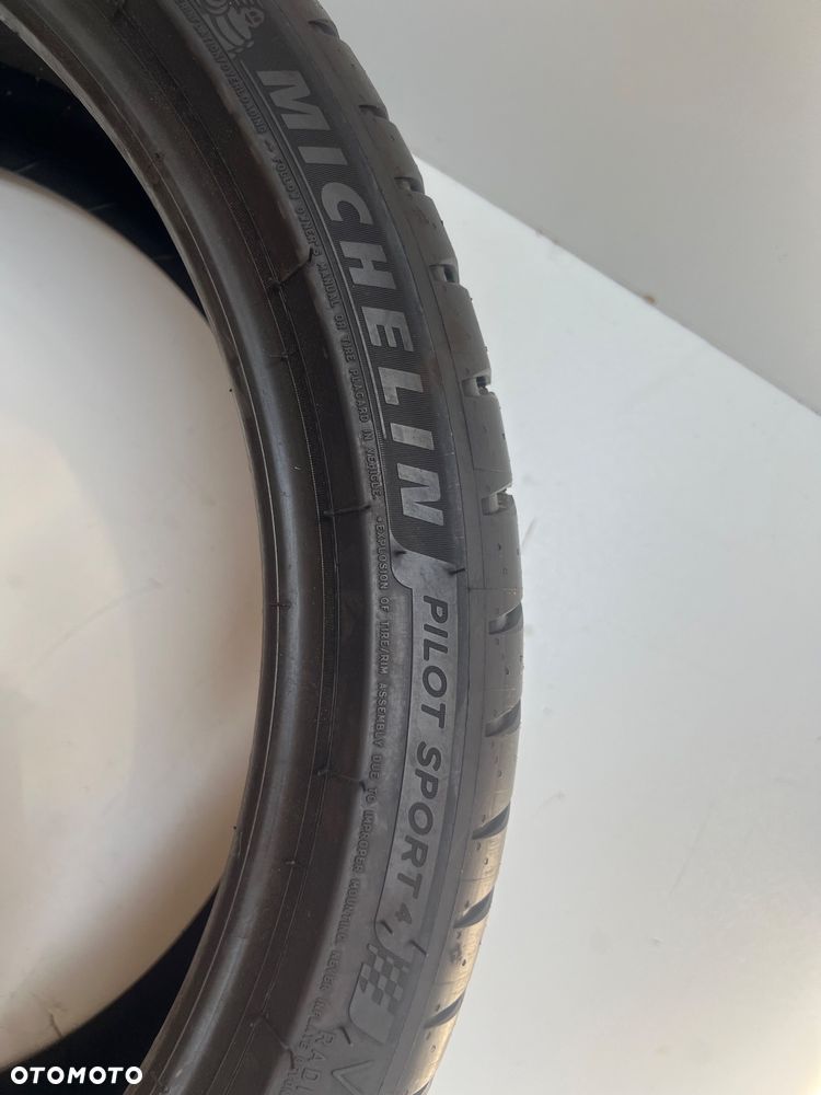Opona Michelin Pilot Sport 4 - 1