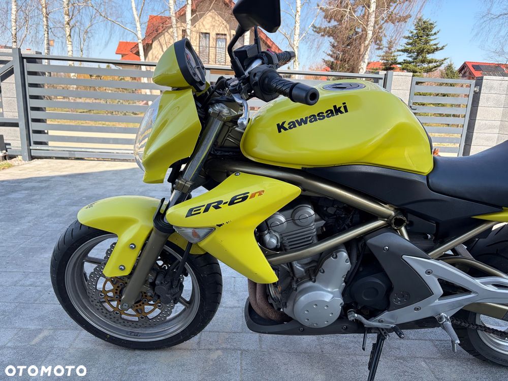 Kawasaki ER - 4