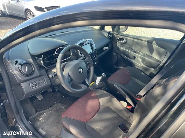 Dezmembrez Renault Clio 4 an 2014 motor 1.5 DCI Euro 5 Bosch - 5