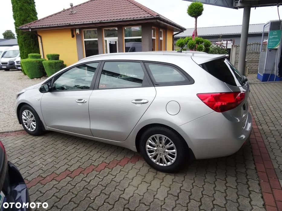 Kia Ceed Cee'd 1.6 CRDi L - 8