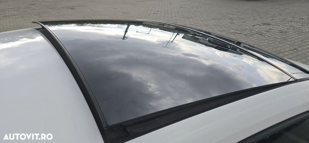 Volkswagen Scirocco - 14