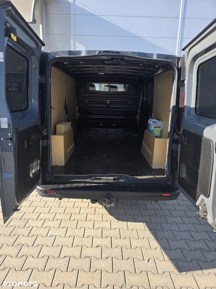 Renault Trafic - 19
