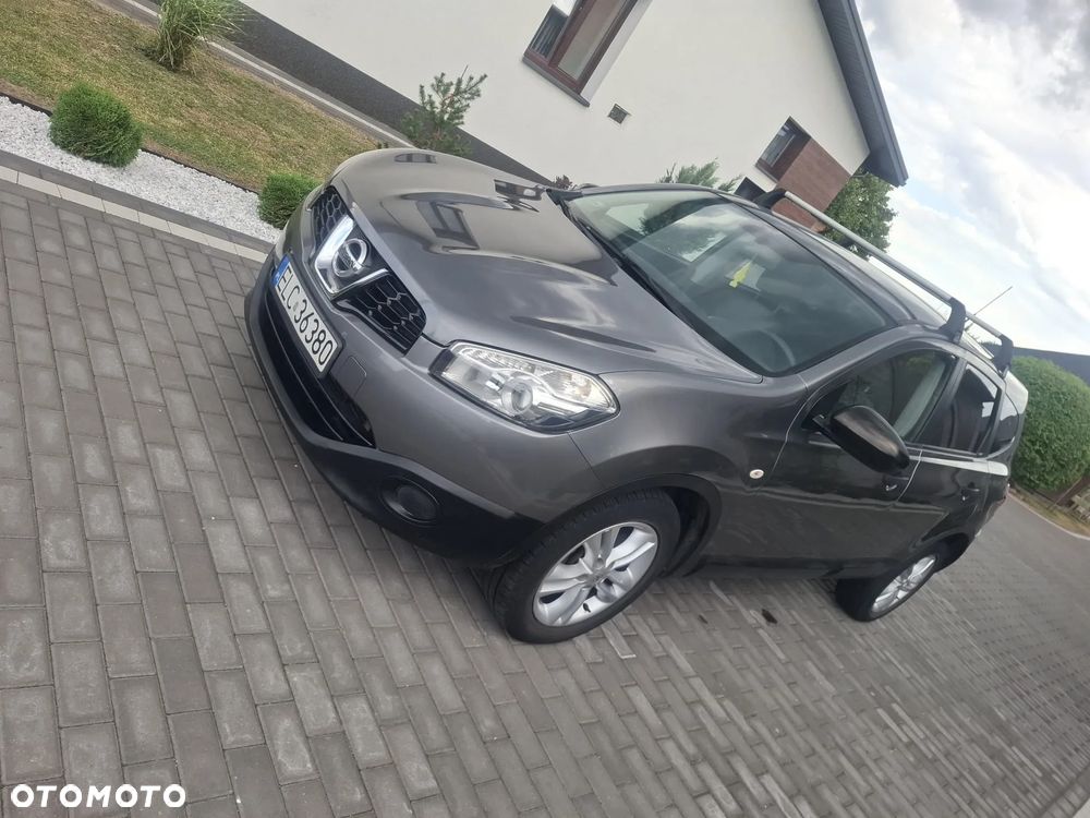 Nissan Qashqai+2 2.0 dCi Acenta - 1