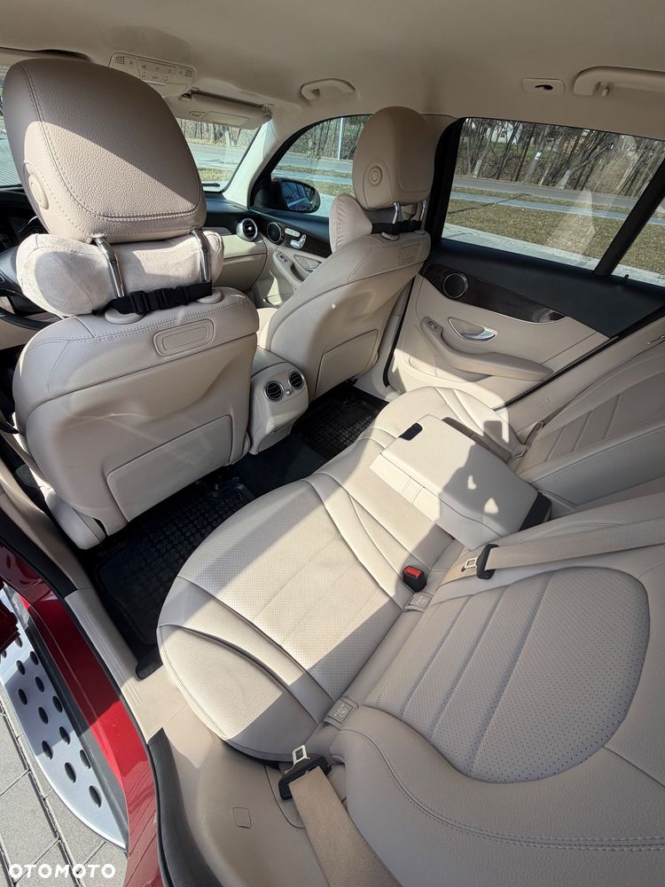 Mercedes-Benz GLC - 23