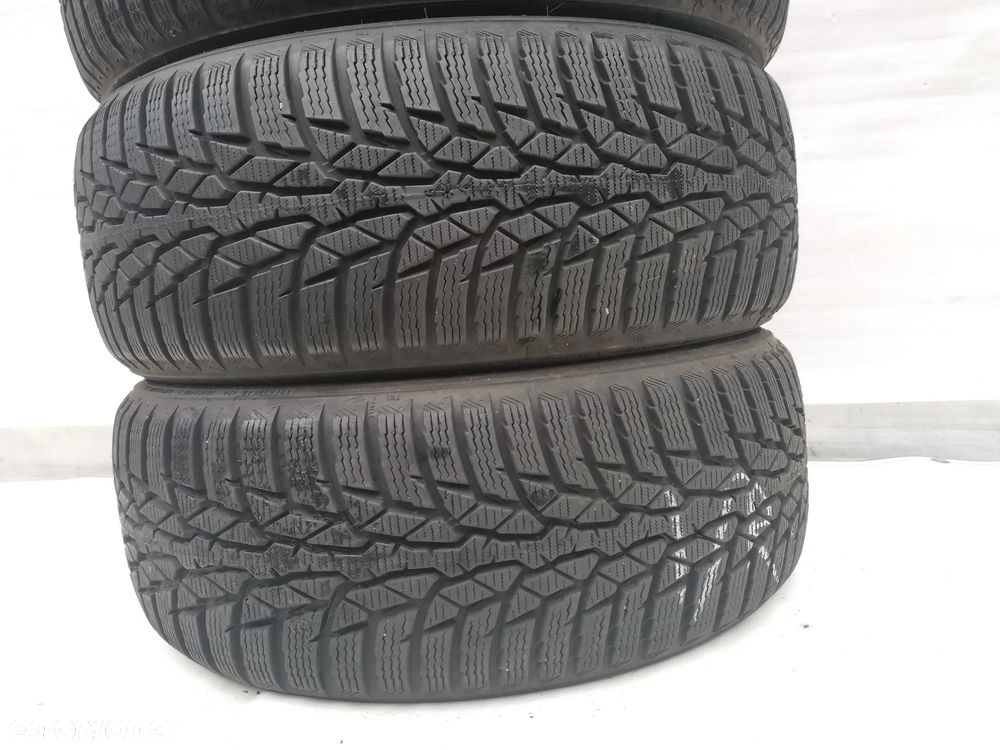 225/50 R17 Opony zimowe Bridgestone Blizzak LM-32 2016r 5.5mm - 2