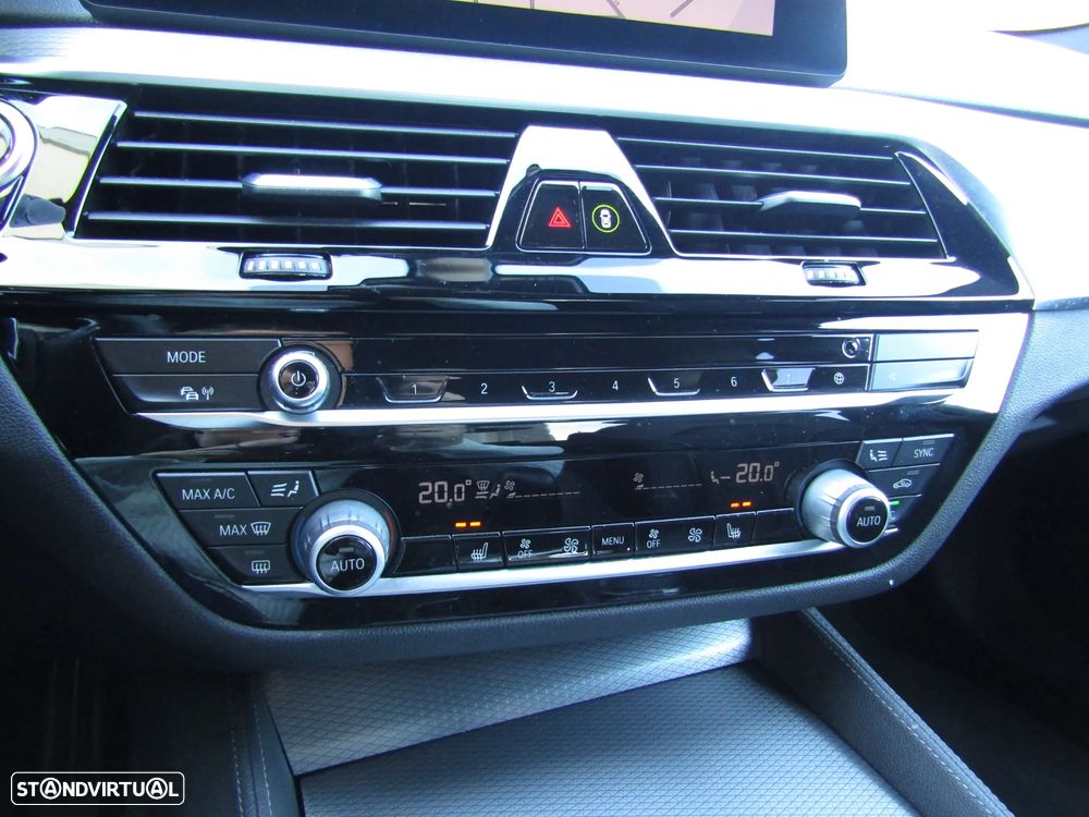 BMW 530 e Pack M - 18