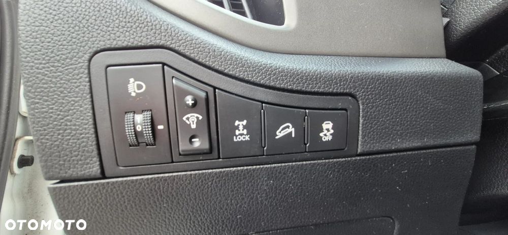 Kia Sportage 2.0 CRDI L AWD - 16