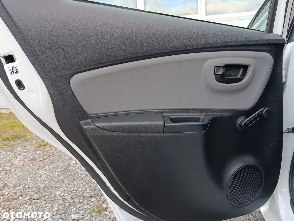 Toyota Yaris 1.4 D-4D Active - 15