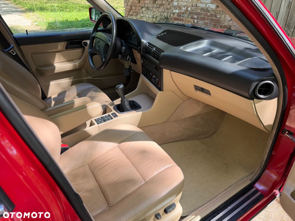 BMW Seria 5 535i - 23