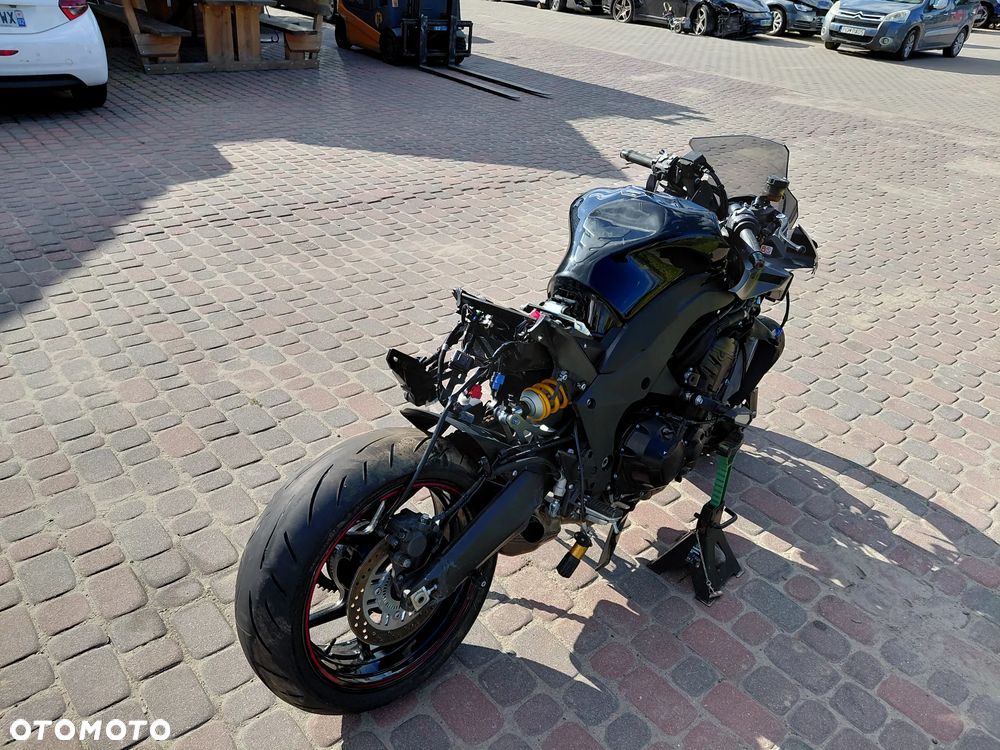 Kawasaki Ninja - 6