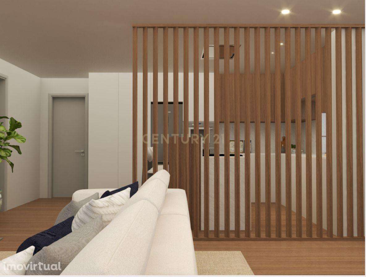 T3 NOVO - Pinhal Novo -  1º andar Com box de 78m2 - Grande imagem: 2/11