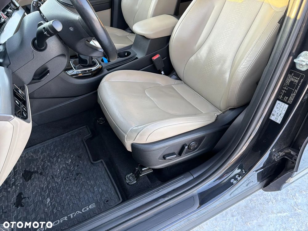 Kia Sportage 1.6 T-GDI Business Line 2WD - 12