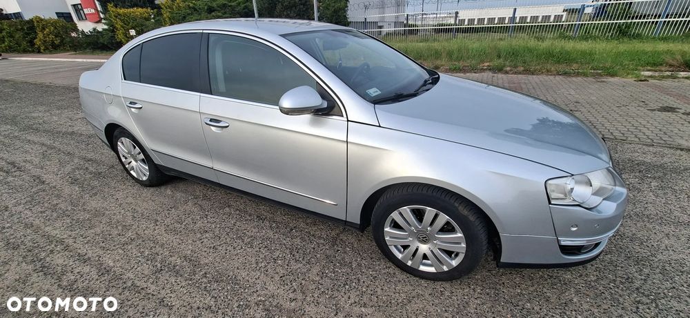 Volkswagen Passat 2.0 TDI DPF Highline DSG - 3