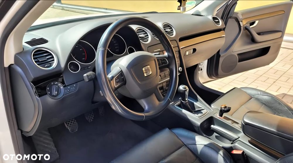 Seat Exeo 2.0 TSI Style - 5