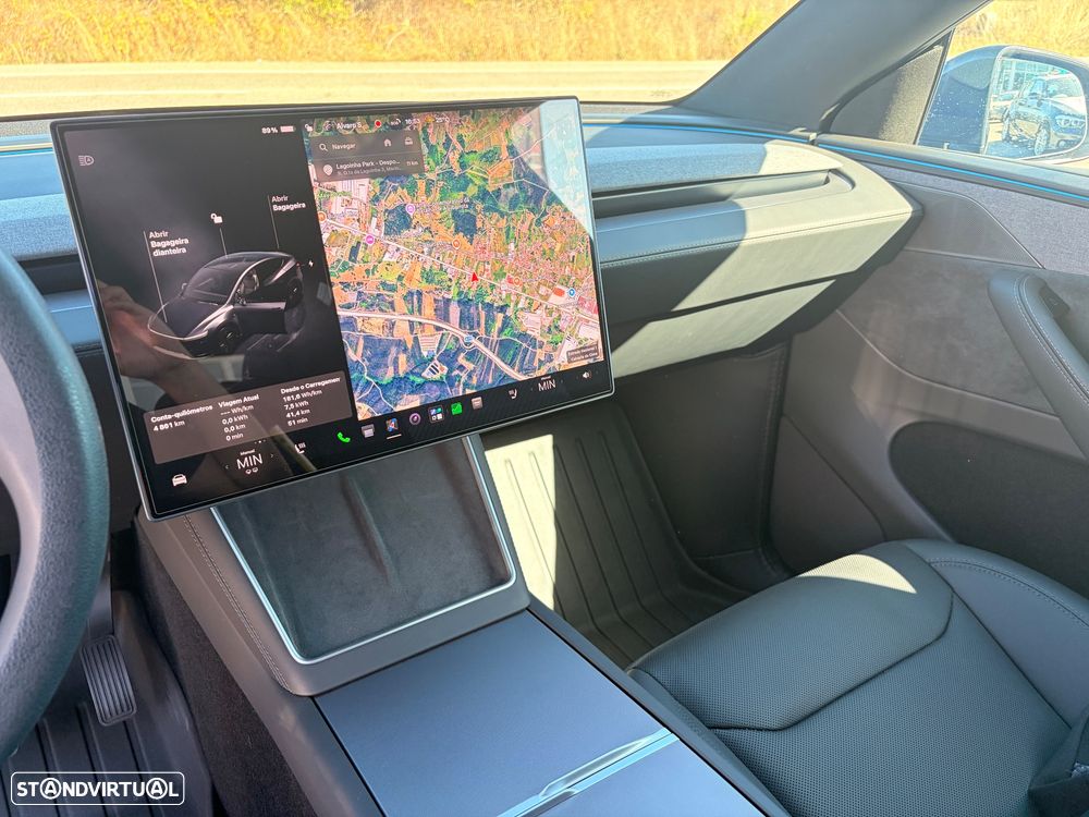 Tesla Model Y Long Range Tração Integral - 19