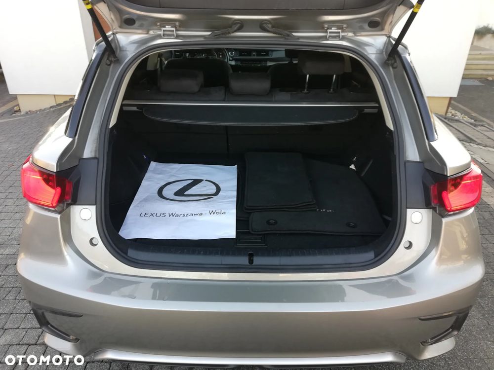 Lexus CT 200h Elegance - 17