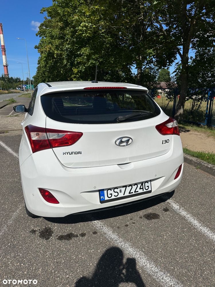 Hyundai i30 blue 1.6 CRDi Classic - 4