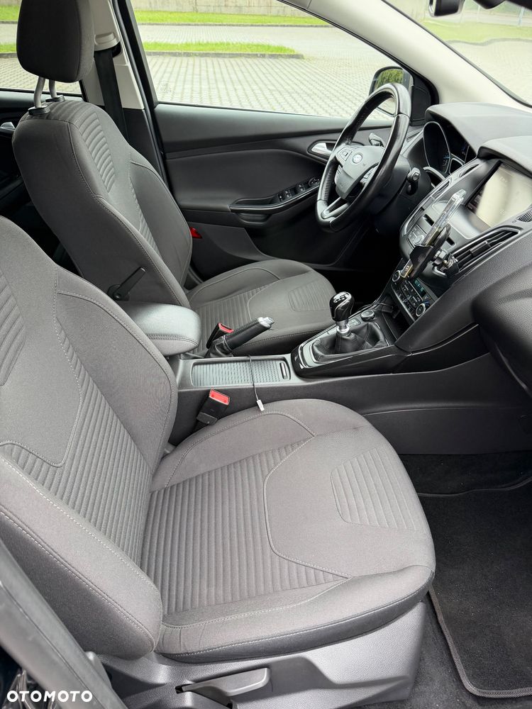 Ford Focus 1.0 EcoBoost Titanium ASS - 12
