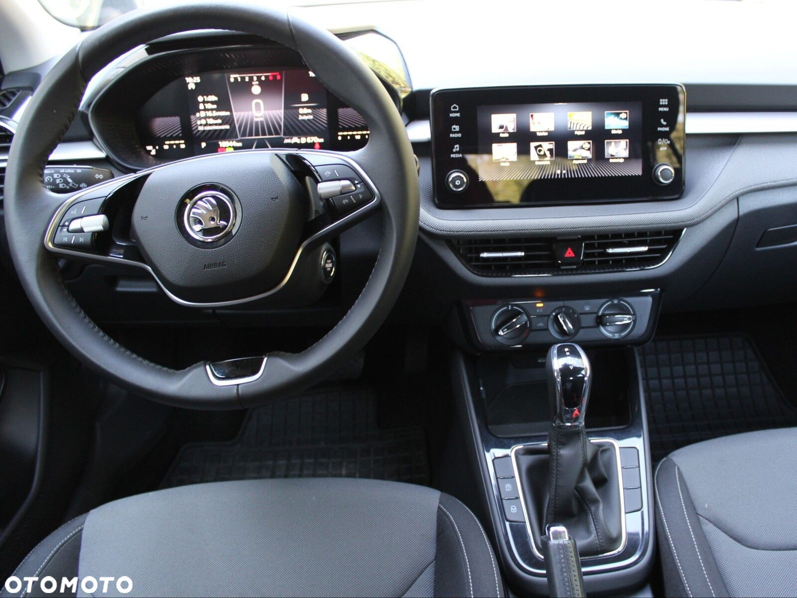 Skoda Fabia - 5
