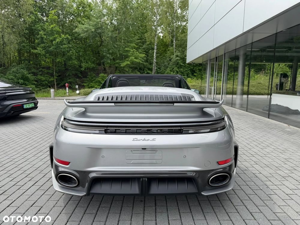Porsche 911 Carrera Turbo S - 7