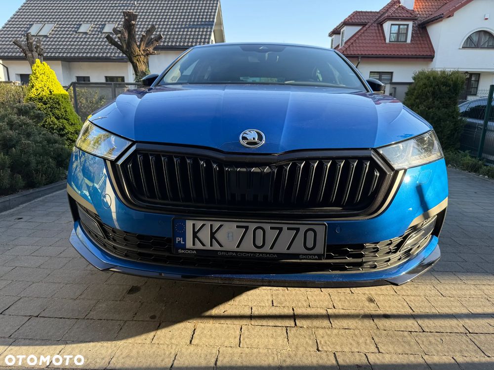 Skoda Octavia 2.0 TSI 4x4 Sportline DSG - 11
