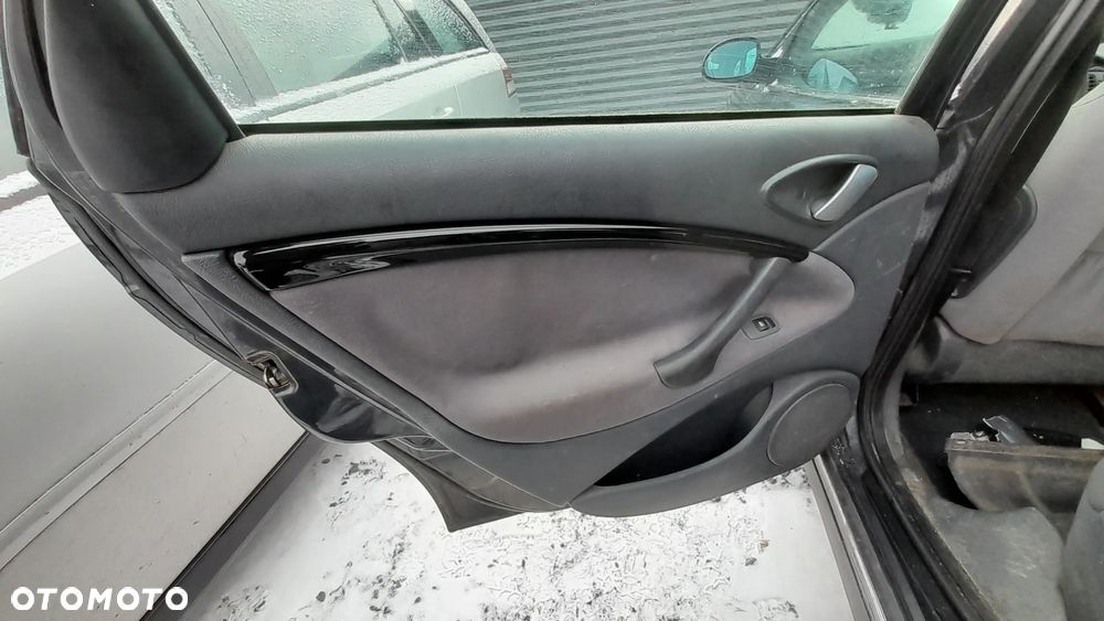 CITROEN C5 I LIFT FL HB DRZWI LEWY TYŁ TYLNE LEWE KOMPLETNE EYPC nr. 29/2 - 2