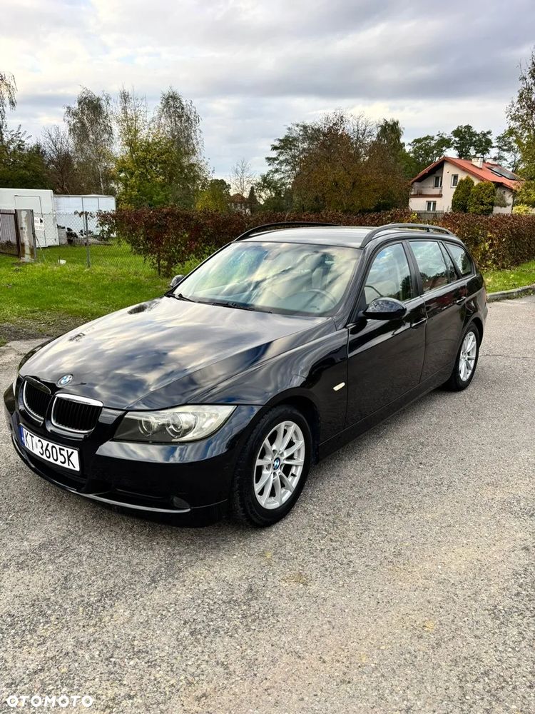 BMW Seria 3 320d DPF Touring - 2