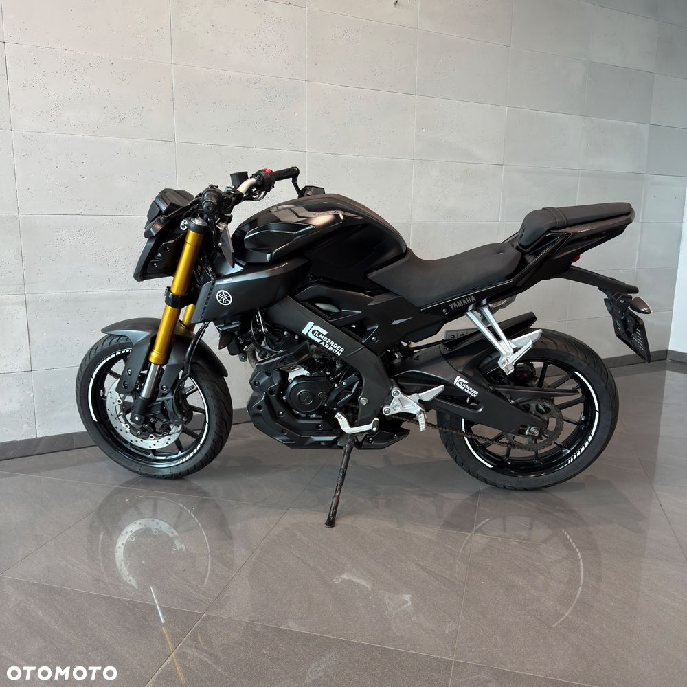 Yamaha MT - 8