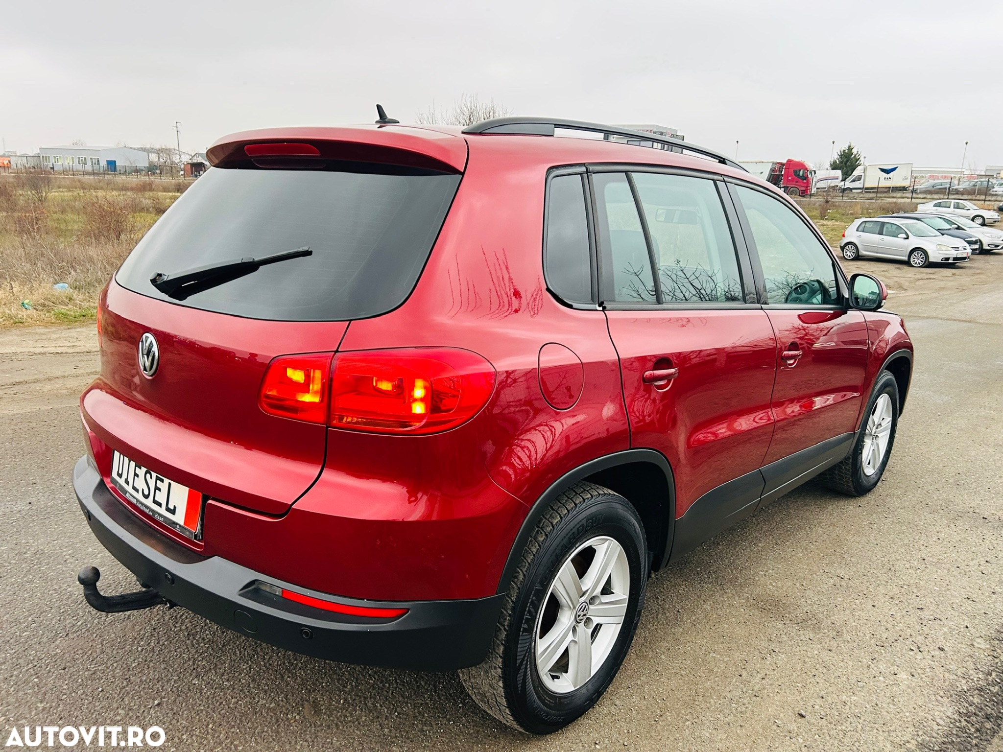 Volkswagen Tiguan 2.0 TDI 4Motion Track & Field - 9