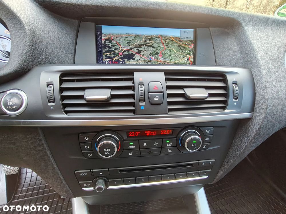 BMW X3 sDrive18d - 22