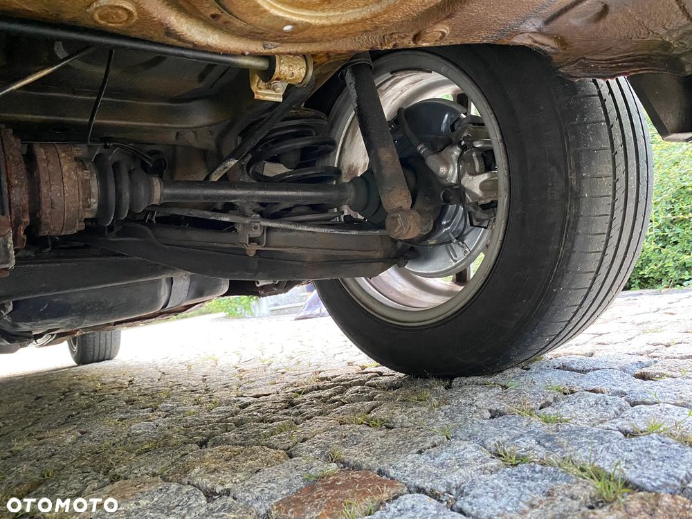 BMW Seria 3 318ti - 14