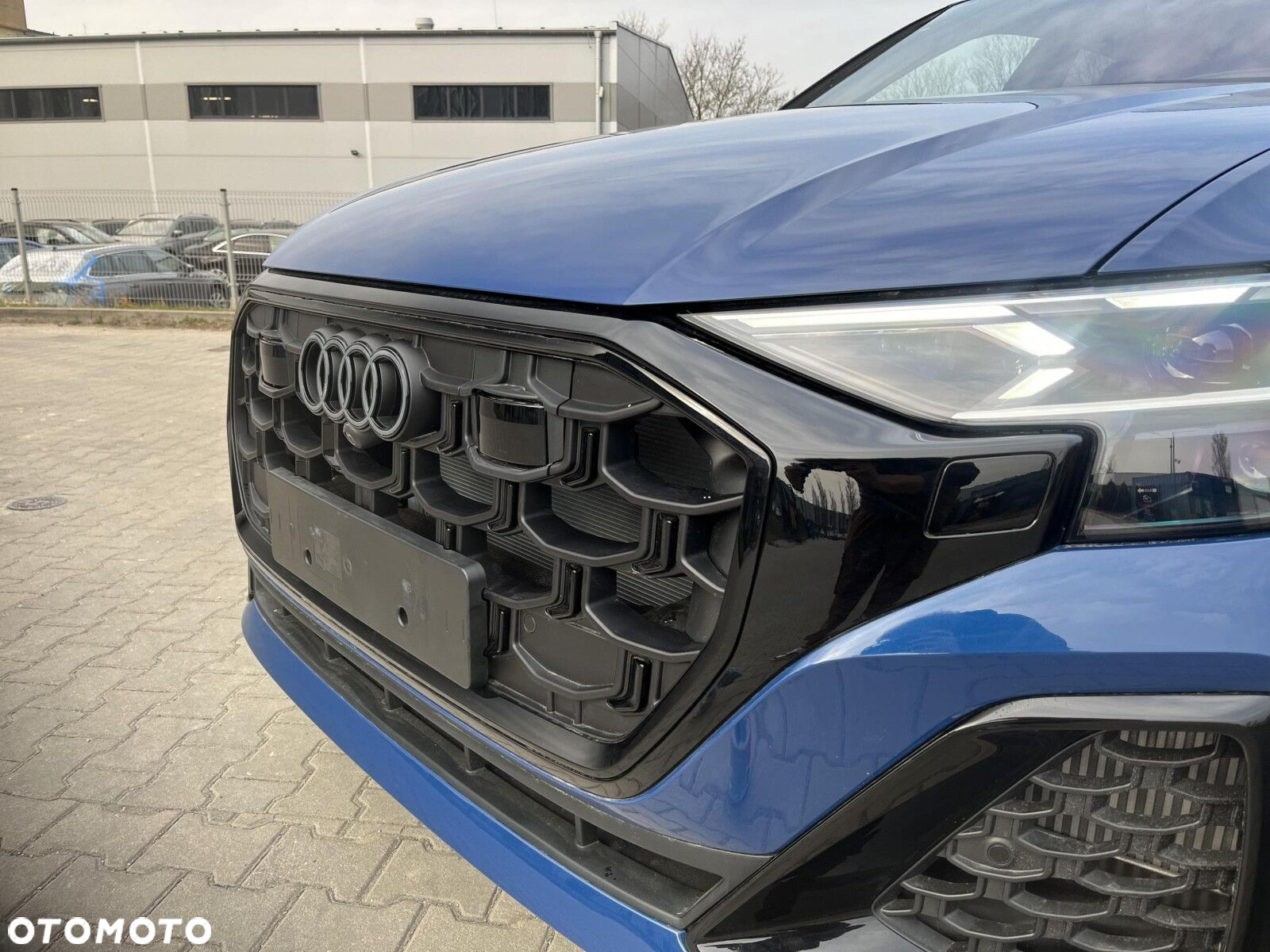 Audi Q8 - 10