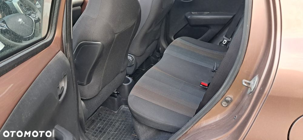 Peugeot 108 VTI 68 STOP&START Allure - 18