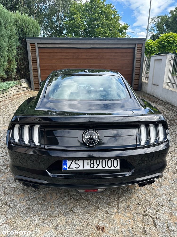 Ford Mustang - 7