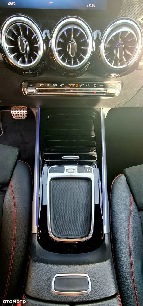 Mercedes-Benz GLB 220 d 4-Matic 8G-DCT - 19