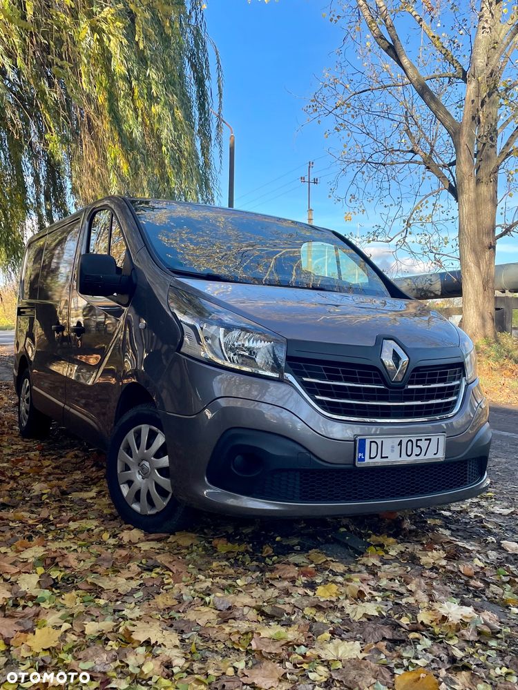 Renault Trafic - 1