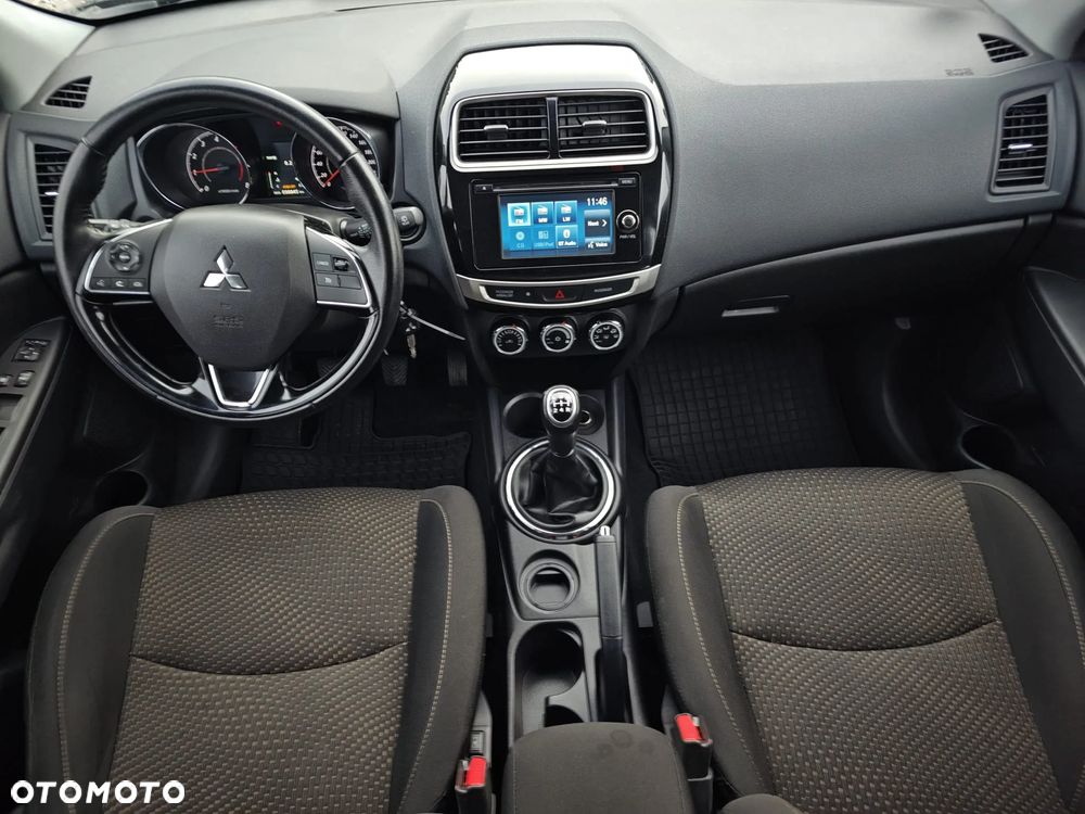 Mitsubishi ASX - 15