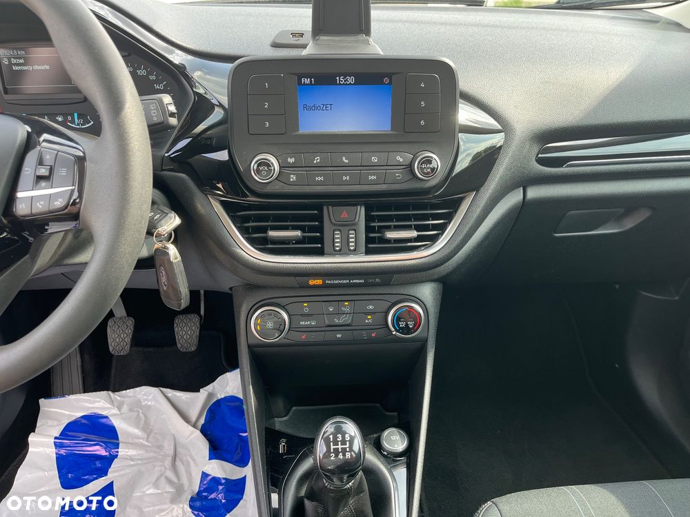 Ford Fiesta 1.1 COOL&CONNECT - 16