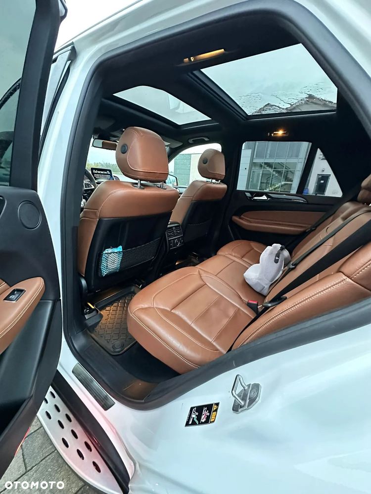 Mercedes-Benz GLE - 9