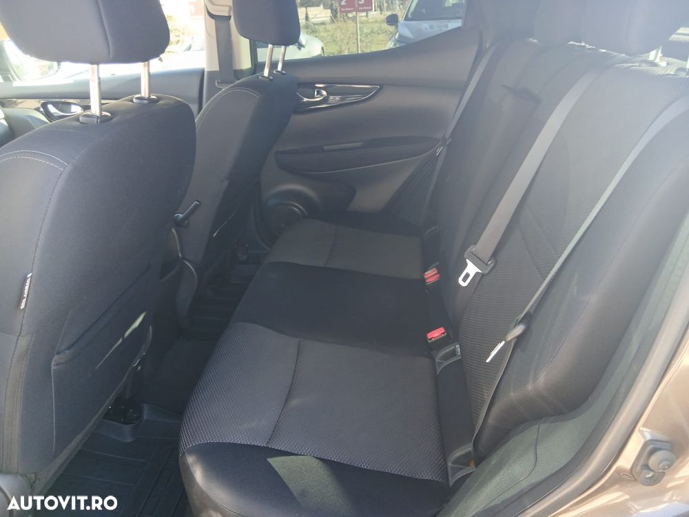 Nissan Qashqai 1.6 DCI Start/Stop X-TRONIC Acenta - 20
