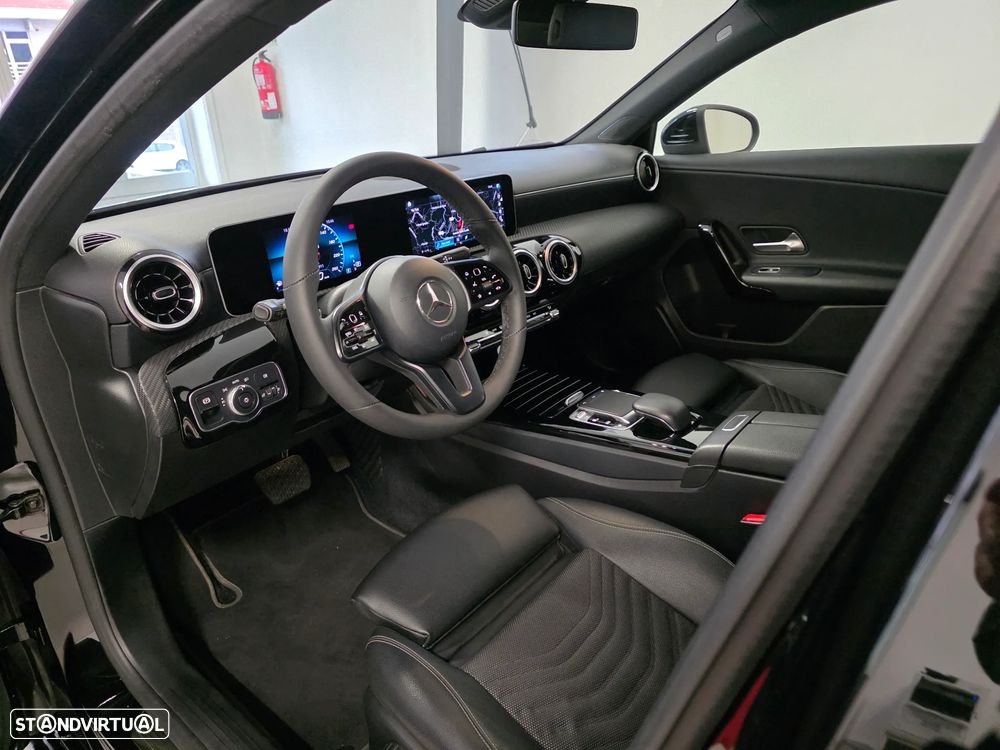 Mercedes-Benz A 180 d Style Plus Aut. - 30