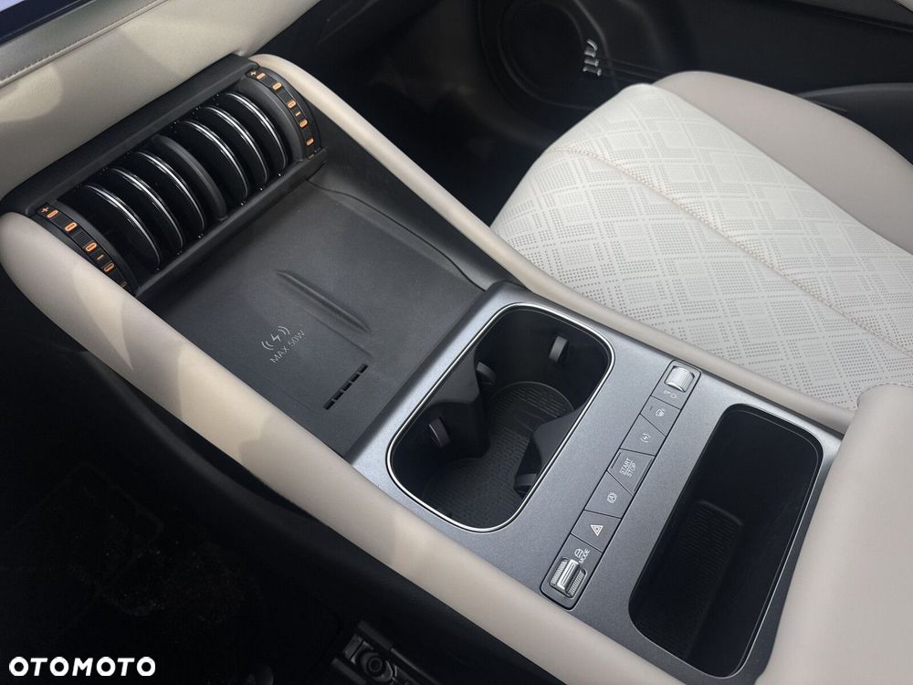 BYD Atto 3 - 17