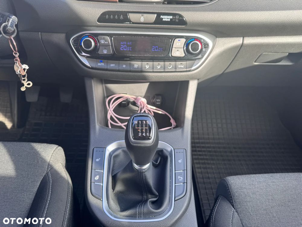 Hyundai i30 1.5 DPI Comfort - 15