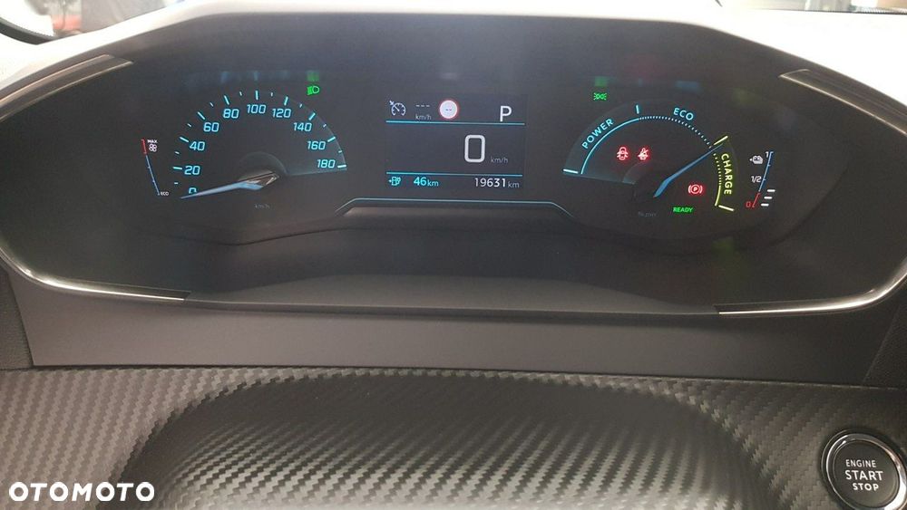 Peugeot 208 Allure - 20