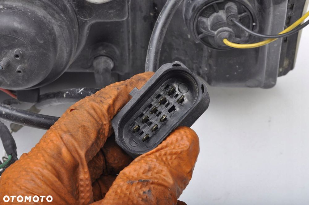 AUDI A6 C5 LAMPY PRZÓD KOMPLET EUROPA ZAMIENNIKI SK3401-ADA699 SONAR - 7