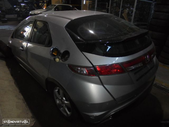 Carro MOT: L13Z1 CXVEL: PHE4 SPLM HONDA CIVIC 8 2009 1.4 100CV 5P CINZA  GASOLINA - 2