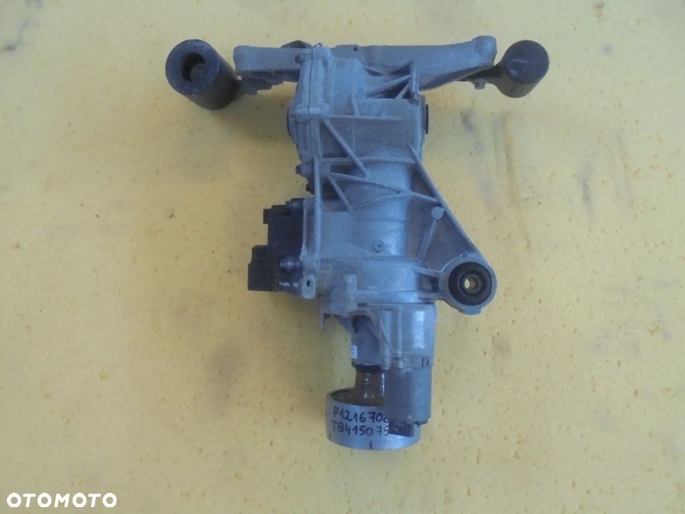 VOLVO XC60 II MILD HYBRID 2,0 DIESEL MOST TYLNY DYFER - 1