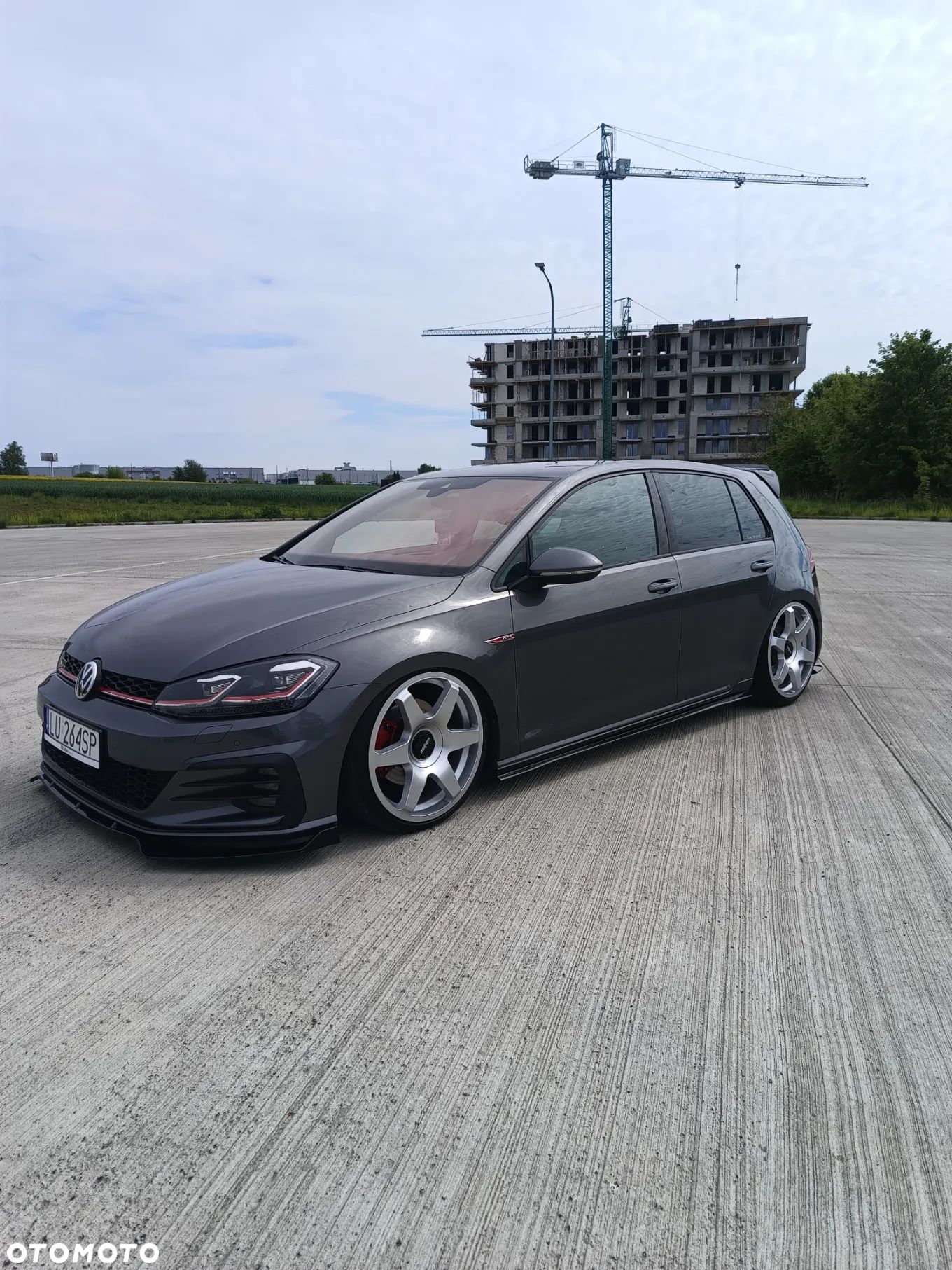 Volkswagen Golf GTI (BlueMotion Technology) - 1