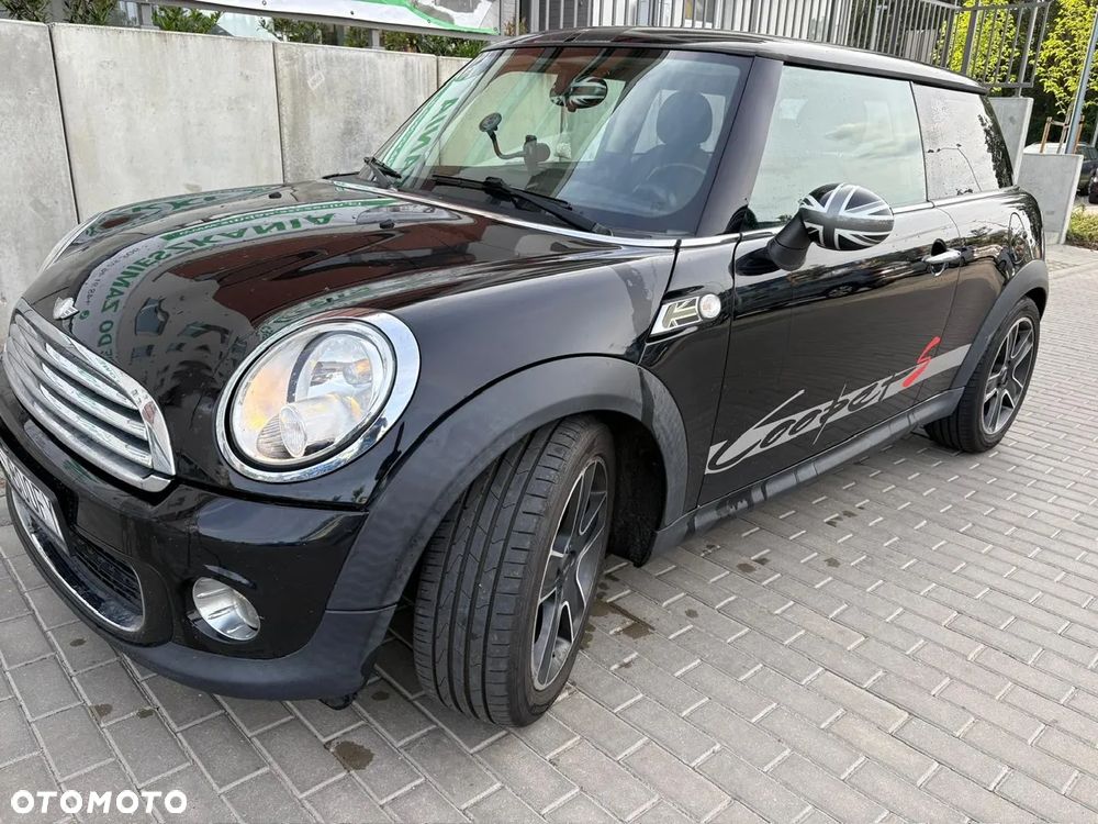 MINI Cooper - 1