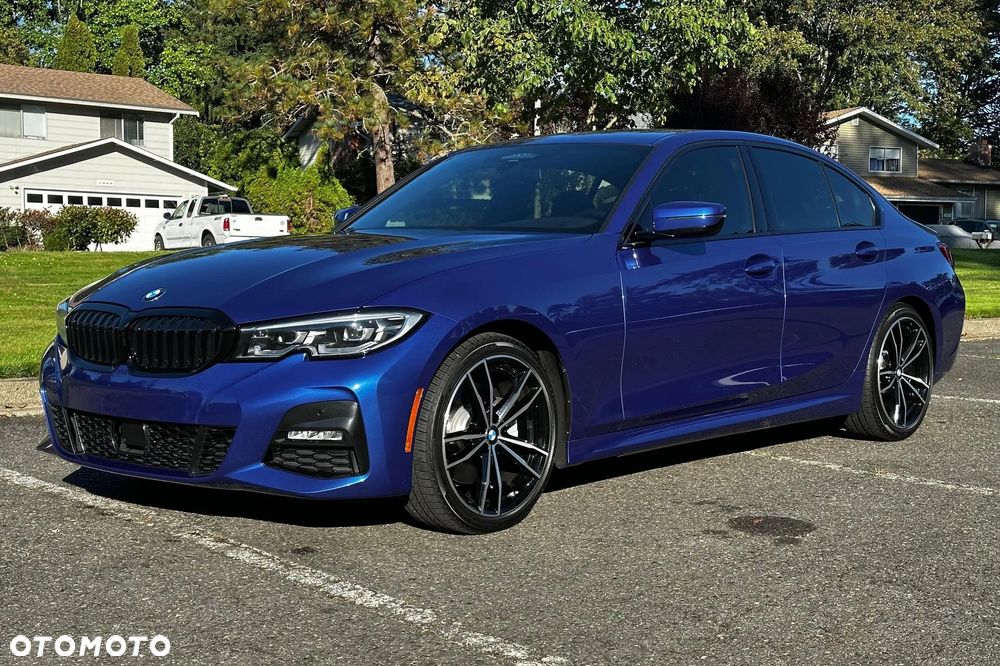BMW Seria 3 330i M Sport - 2